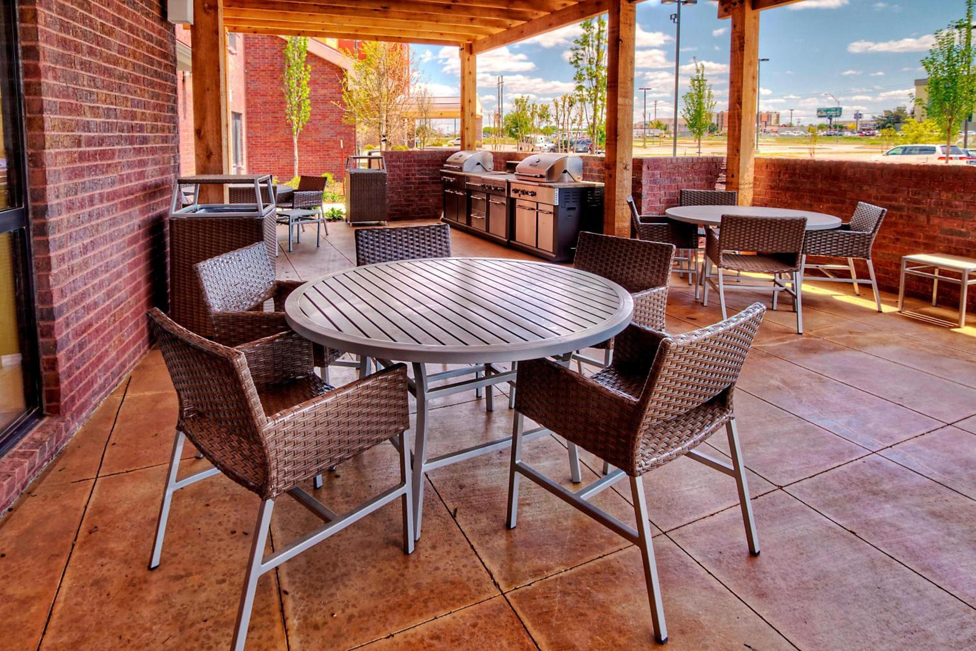Towneplace Suites Oklahoma City Airport Екстериор снимка