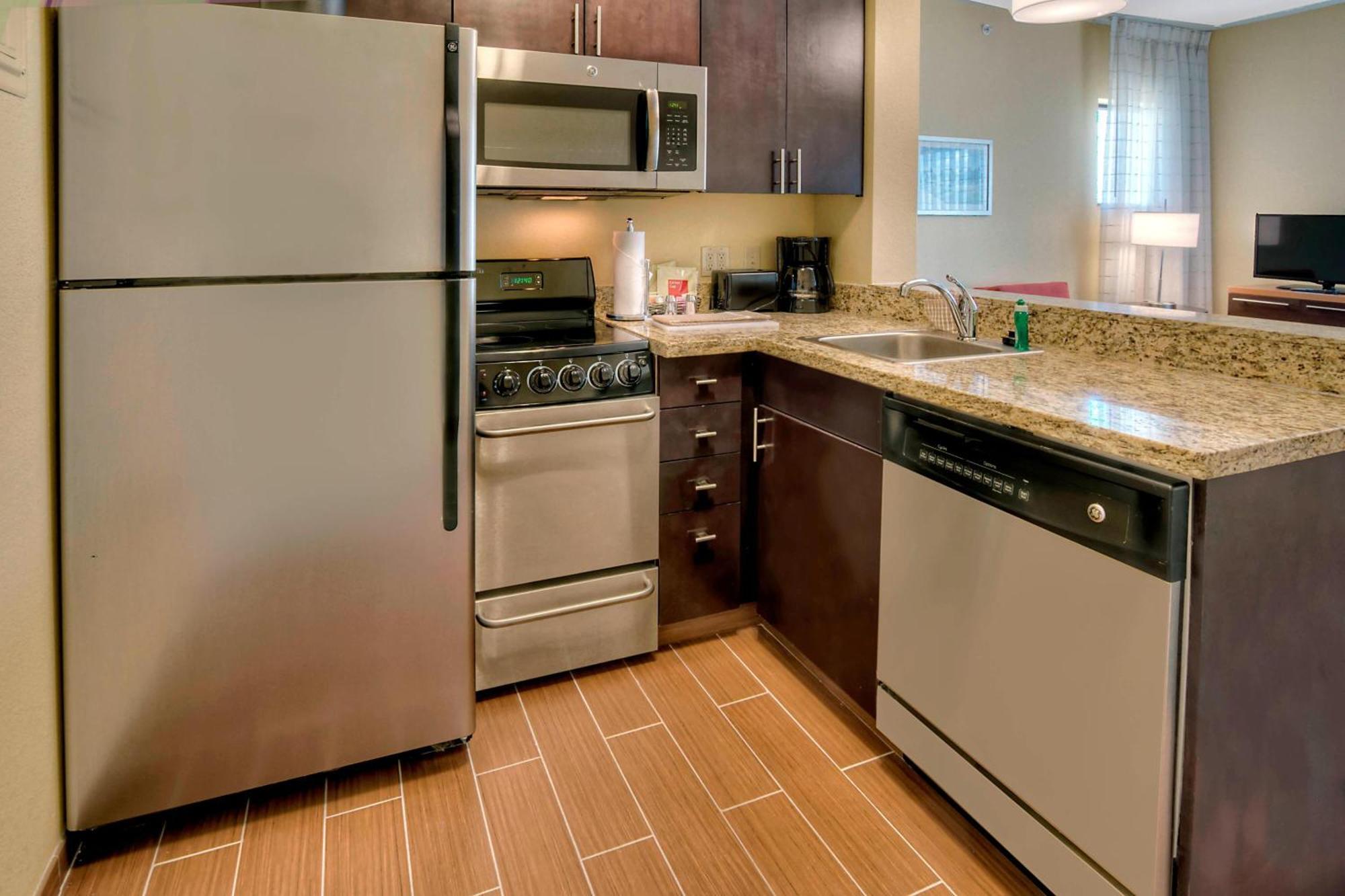 Towneplace Suites Oklahoma City Airport Екстериор снимка